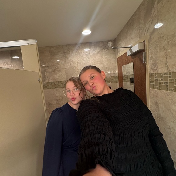 Meet your Posher, Serenity - Picture 7 of 8